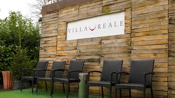 Ristorante Villa Reale.